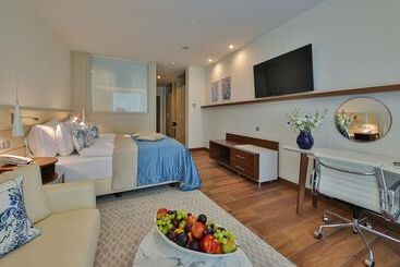 Maritim Paradise Blue Hotel & Spa