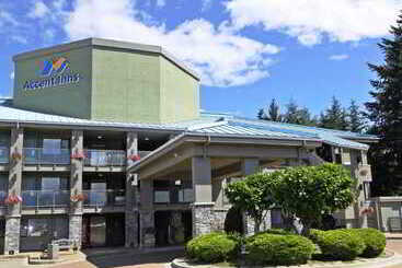هتل Accent Inns Kelowna