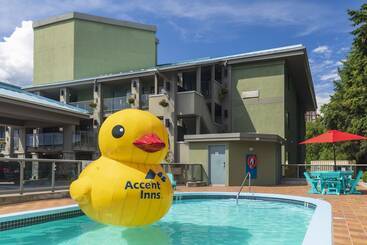 هتل Accent Inns Kelowna