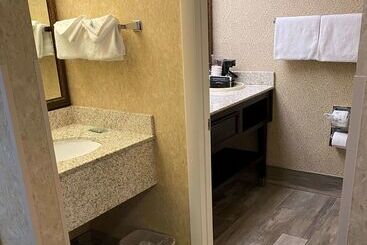 هتل Best Western Coral Hills