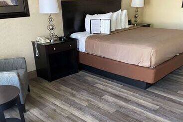 هتل Best Western Coral Hills