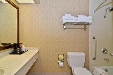 هتل Best Western Coral Hills