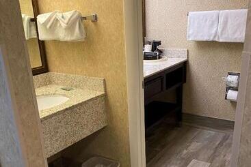هتل Best Western Coral Hills