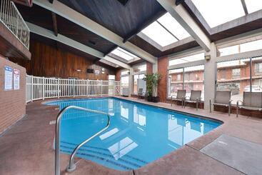هتل Best Western Coral Hills