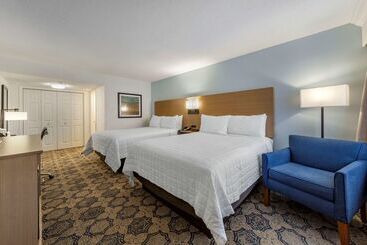 هتل Best Western Palm Beach Lakes