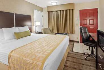 هتل Best Western Pasadena Royale Inn & Suites
