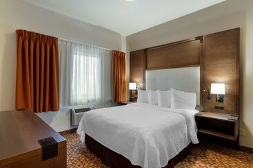 هتل Best Western Plus Mill Creek Inn