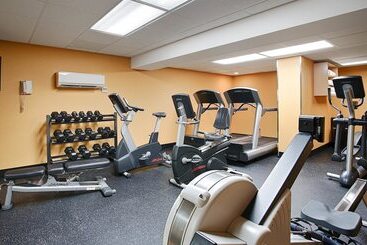 هتل Best Western Plus Suites Downtown Calgary