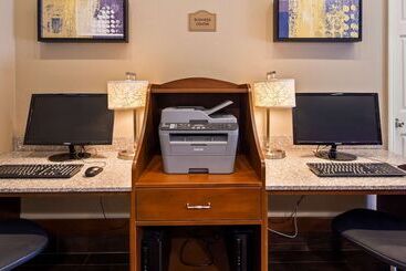 هتل Best Western Toni Inn