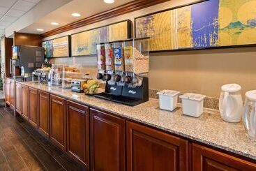 هتل Best Western Toni Inn