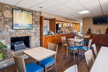 هتل Best Western Toni Inn