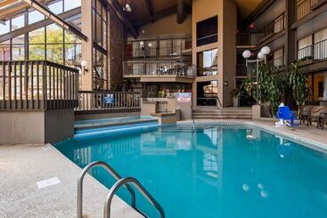 هتل Best Western Toni Inn