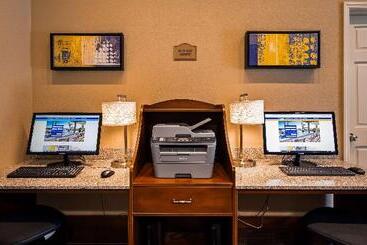 هتل Best Western Toni Inn