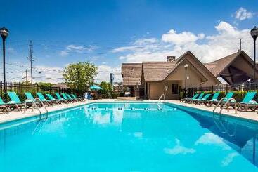 هتل Best Western Toni Inn