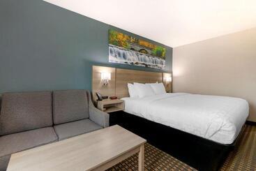 酒店 Clarion Pointe Tomah