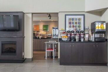 هتل Comfort Inn
