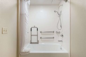 هتل Comfort Inn Santa Monica  West Los Angeles