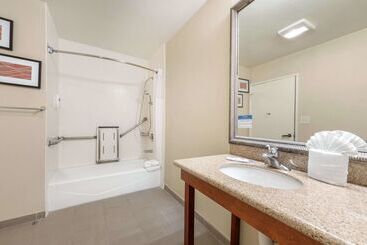 هتل Comfort Inn Santa Monica  West Los Angeles