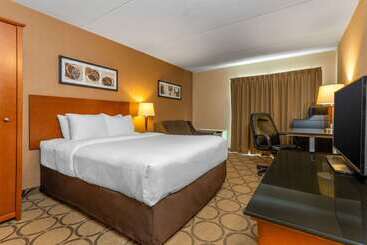 هتل Comfort Inn