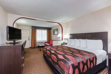 هتل Days Inn By Wyndham Pearl/jackson Airport