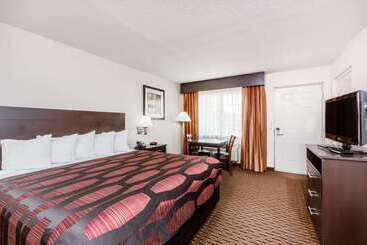 هتل Days Inn By Wyndham Pearl/jackson Airport
