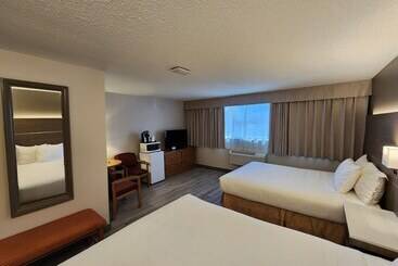 هتل Days Inn By Wyndham Penticton Conference Centre