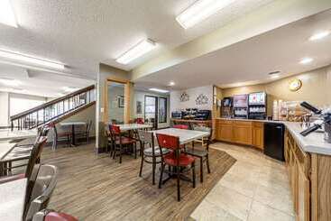 هتل Econo Lodge