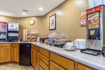 هتل Econo Lodge