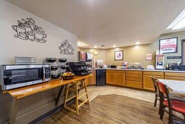 هتل Econo Lodge