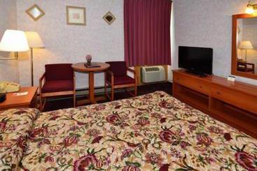 هتل Econo Lodge 1000 Islands
