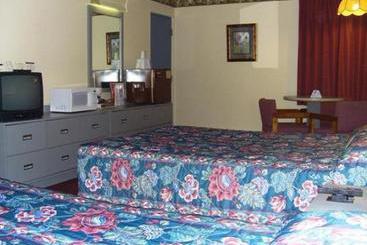 هتل Econo Lodge 1000 Islands