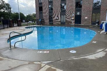 هتل Holiday Inn Express Rocky Mount Sports Center By Ihg