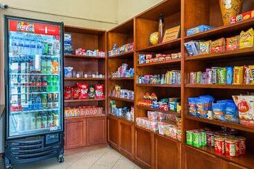 هتل Holiday Inn Express Rocky Mount Sports Center By Ihg