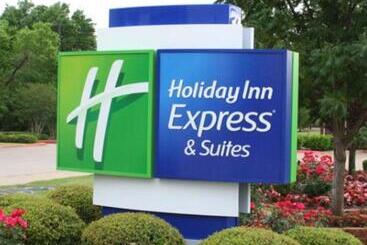 هتل Holiday Inn Express Rocky Mount Sports Center By Ihg