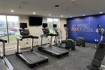 هتل Holiday Inn Express Rocky Mount Sports Center By Ihg