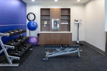 هتل Holiday Inn Express Rocky Mount Sports Center By Ihg