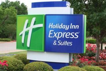 هتل Holiday Inn Express Rocky Mount Sports Center By Ihg