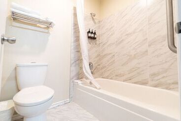 هتل Ocean Star Inn