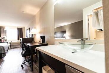 هتل Ocean Star Inn