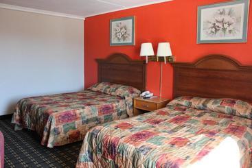 فندق Potomac Inn