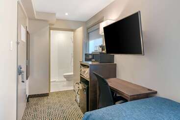 هتل Quality Inn Centre Ville