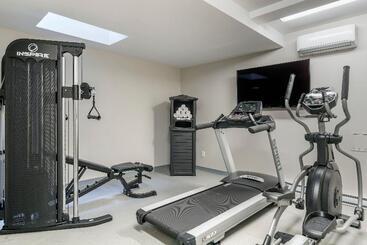 هتل Quality Inn Centre Ville