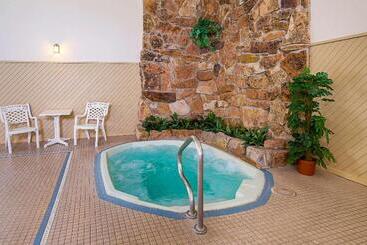 هتل Travelodge By Wyndham Rapid City/black Hills
