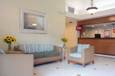 هتل Red Roof Inn San Dimas  Fairplex