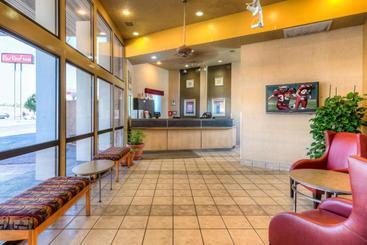 هتل Red Roof Inn Tulsa