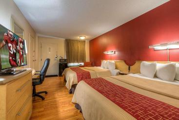 هتل Red Roof Inn Tulsa