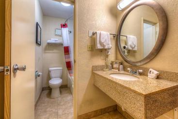 هتل Red Roof Inn Tulsa