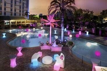 هتل Rosen Plaza