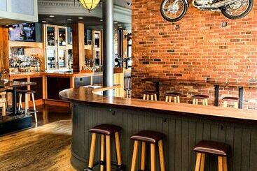 酒店 Swans Brewery, Pub &