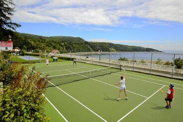 هتل Tadoussac